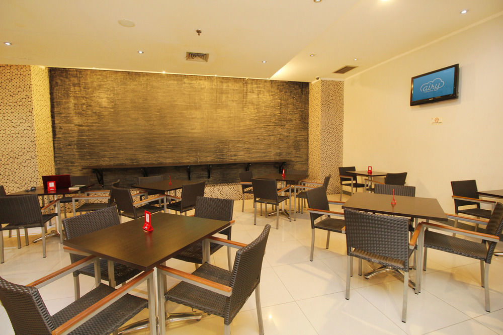Airy Glodok Pinangsia Raya Jakarta Hotel Kültér fotó