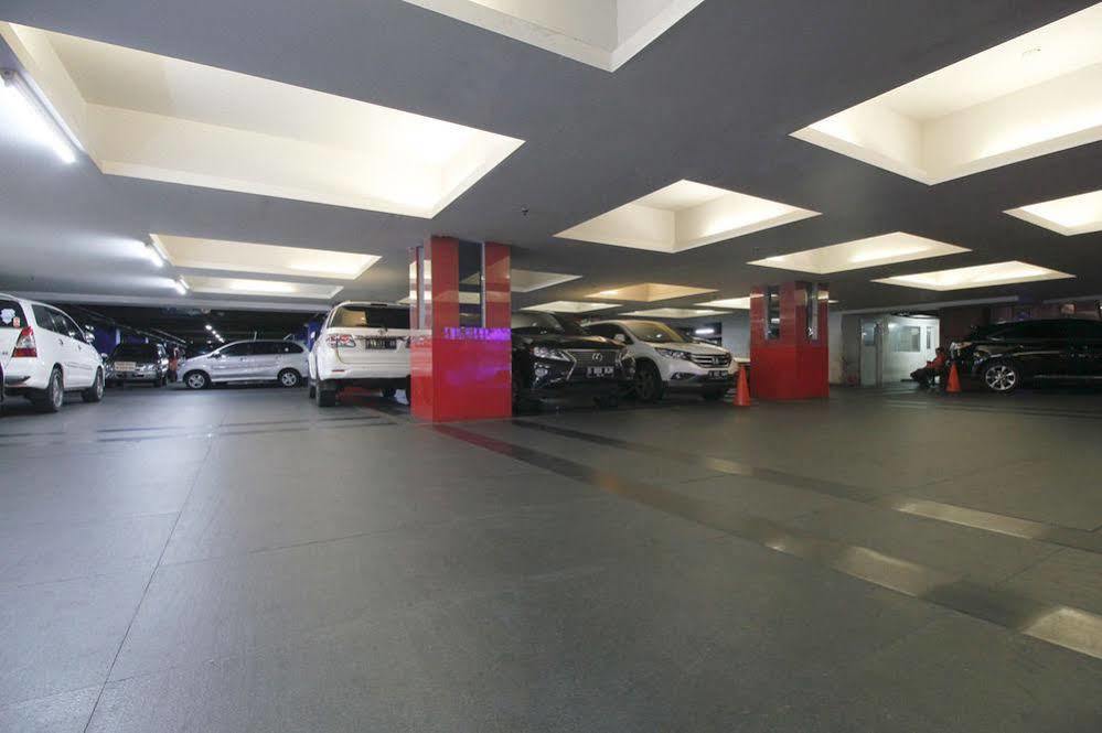 Airy Glodok Pinangsia Raya Jakarta Hotel Kültér fotó