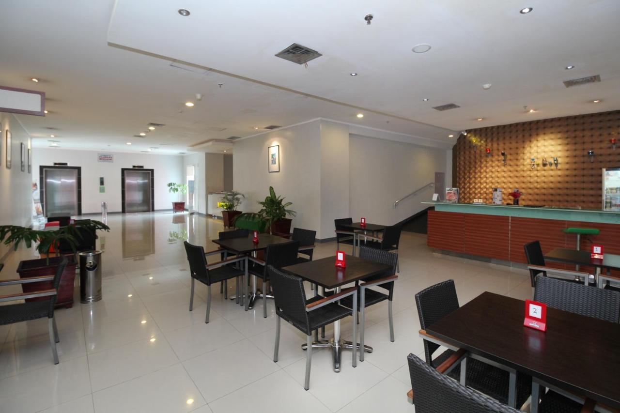 Airy Glodok Pinangsia Raya Jakarta Hotel Kültér fotó