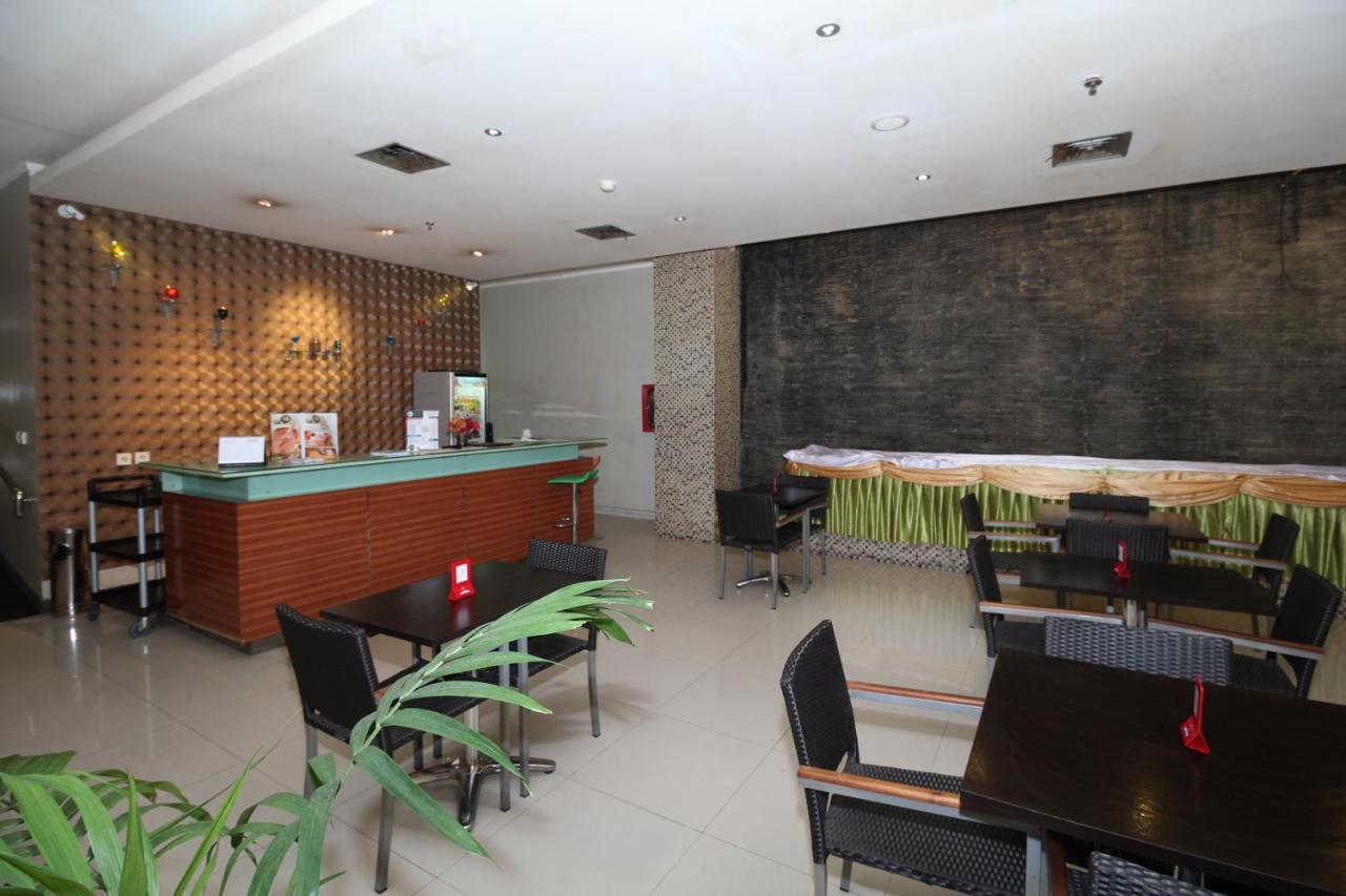 Airy Glodok Pinangsia Raya Jakarta Hotel Kültér fotó